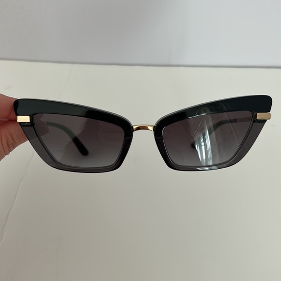 Dolce&Gabbana sunglasses - Picture 6 of 9